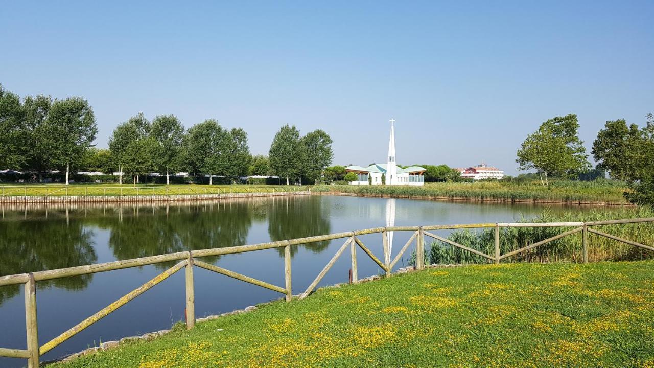 Apartmán Robinia/Pinetine Lido Altanea Caorle Exteriér fotografie